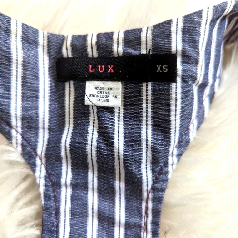 LUX Women's Cropped Vest - Picture 9 of 11